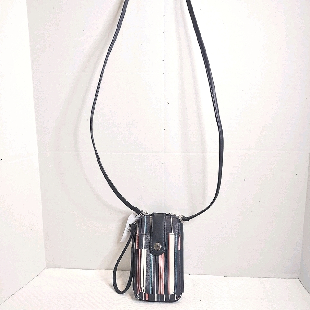 Nautica Wallet Crossbody/Wristlet NWT - Picture 3 of 9